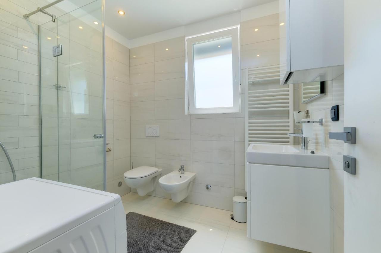 Apartments Hemetek Вели-Лошинь Экстерьер фото